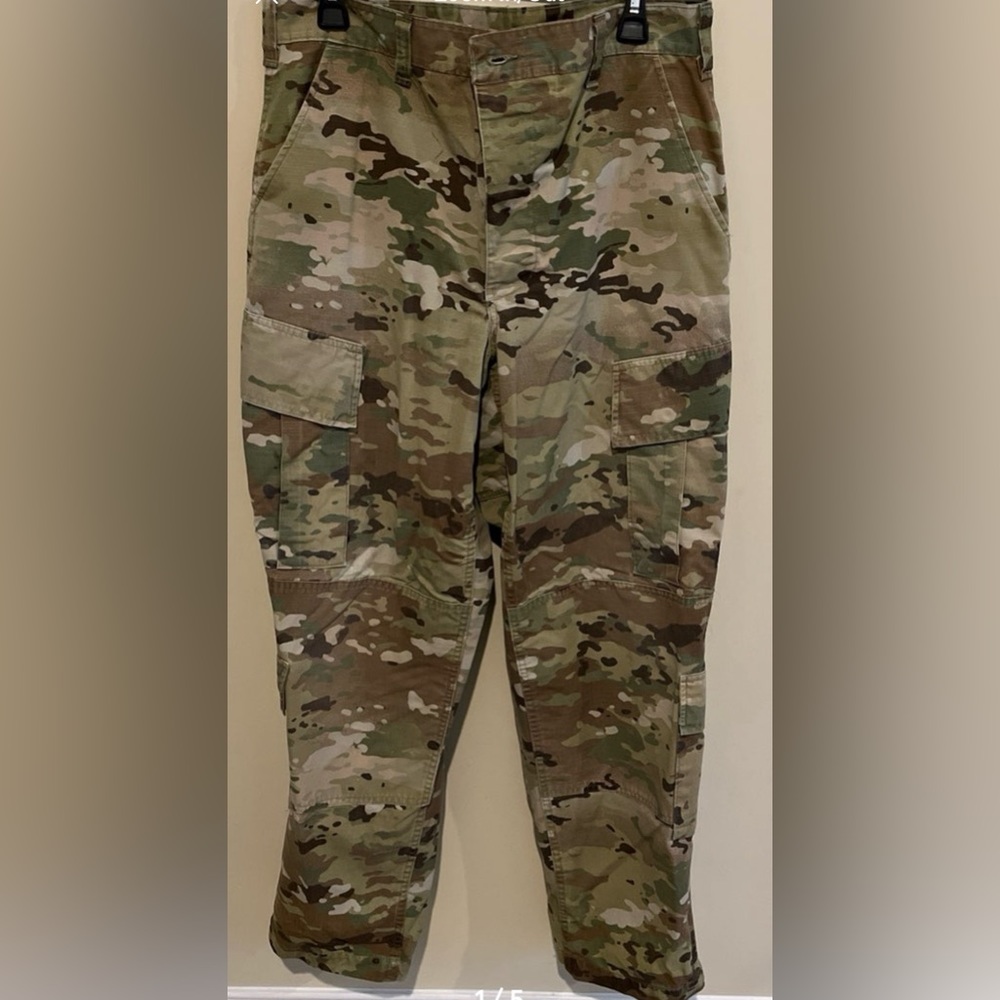 Army fatigue pants